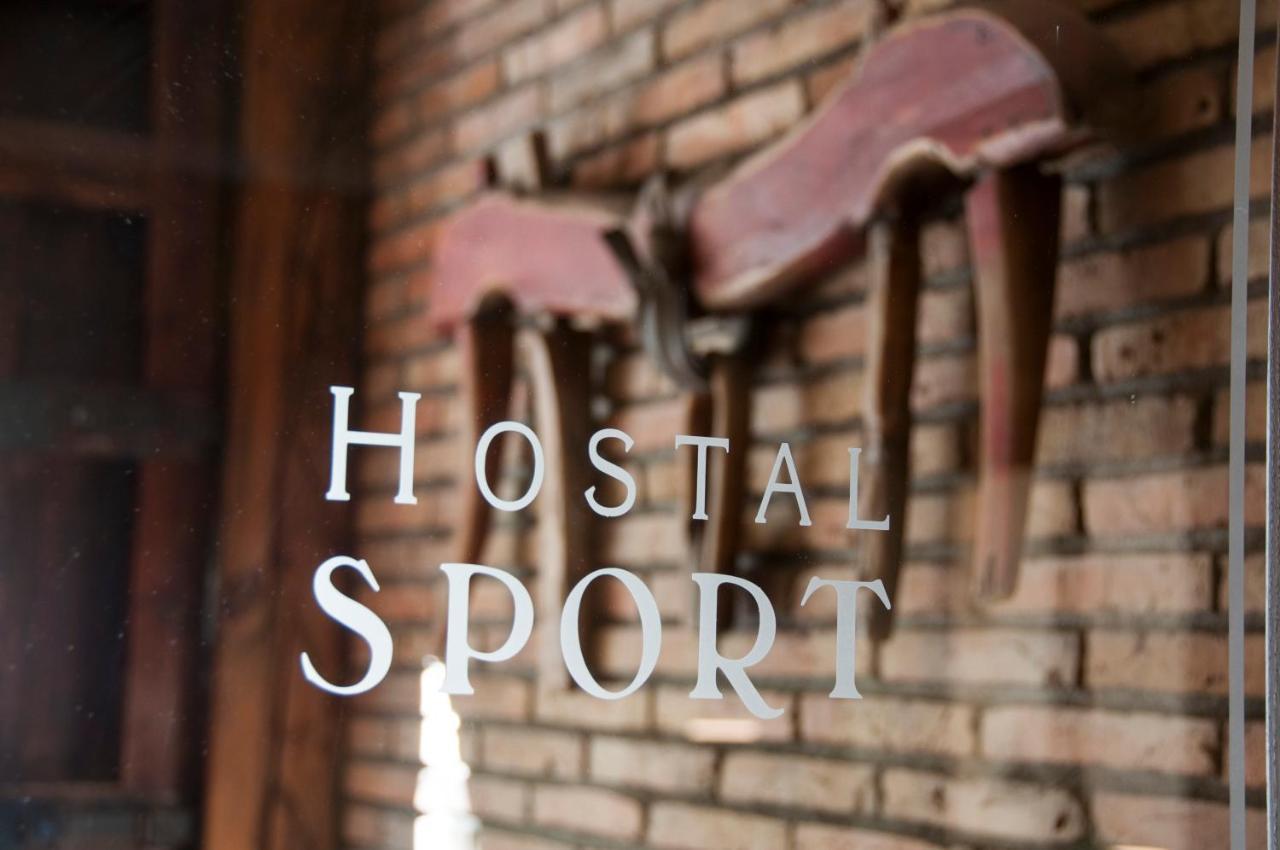 Hotel-Hostal Sport Falset Eksteriør billede